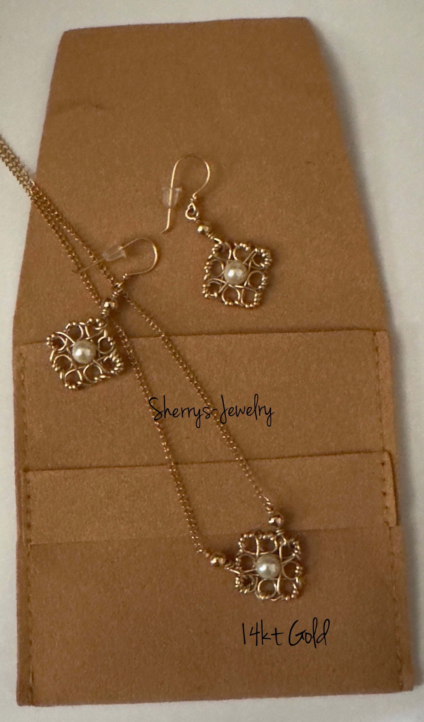 Golden Swarovski Pearl Jewelry set