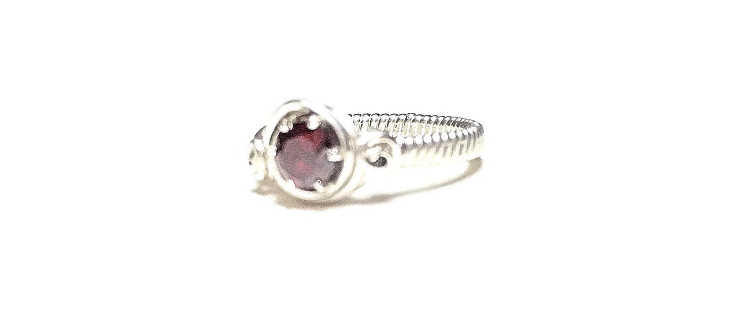 Silver Garnet ring