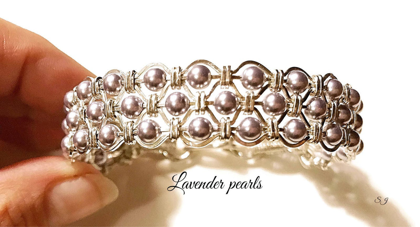 Silver Lavender pearl bracelet