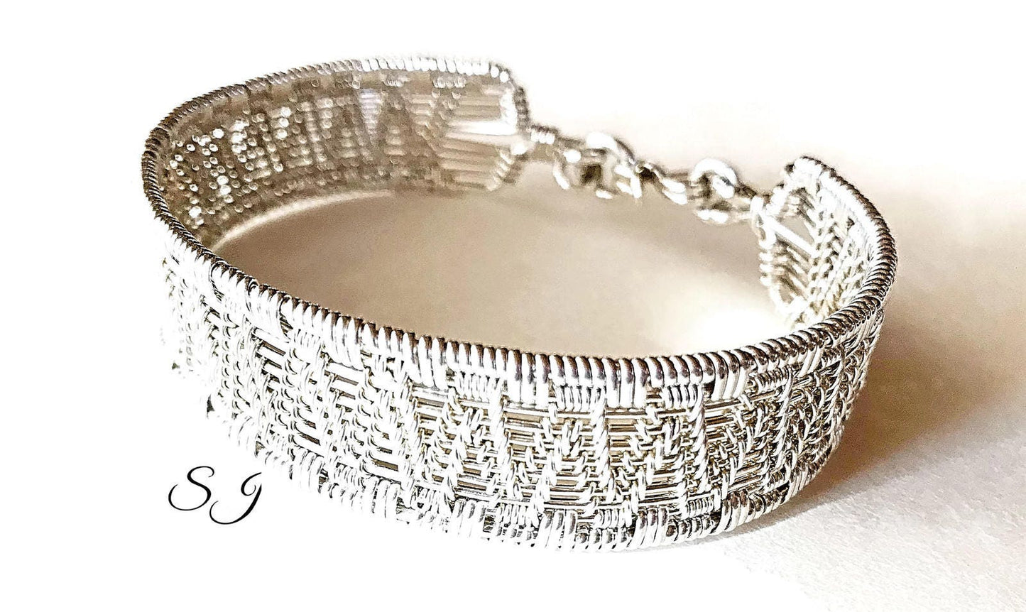 Silver Geometric bangle