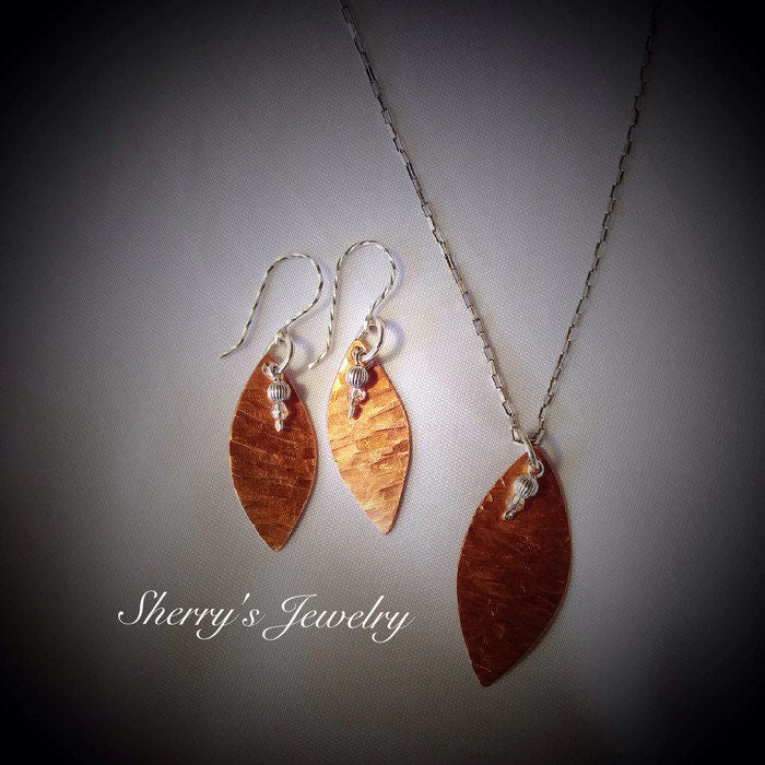 Silver hammered copper necklace and earring set