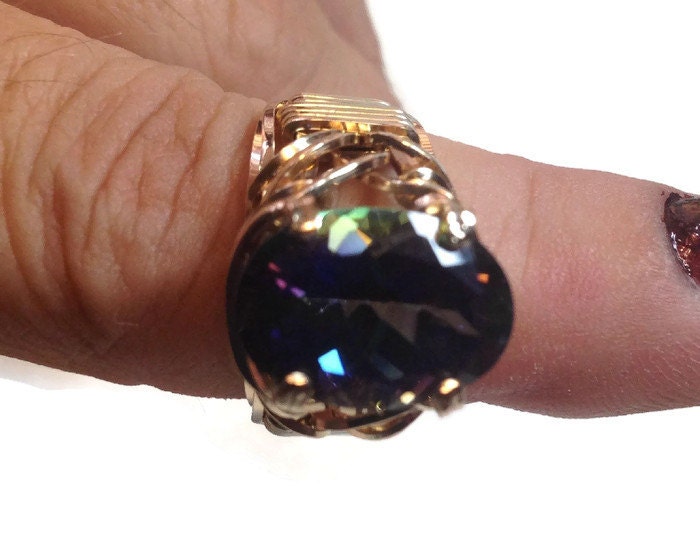 14kt Gold Mystic blue topaz ring